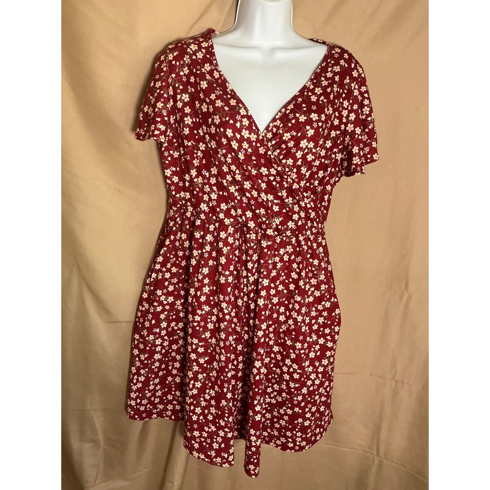 Vetior Wrap Dress Women XL Burgundy Excellent Floral Short Sleeve Pockets